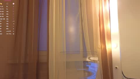 Snapshot of sereta_fin chatting on January 18, 1:40 pm Hey Guys and Girls non-binary personalities  Im Sereta online show from January 18, 1:40 pm