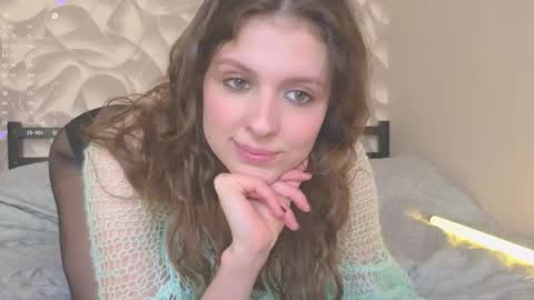 Hey Guys and Girls non-binary personalities  Im Sereta online show from February 18, 12:01 pm