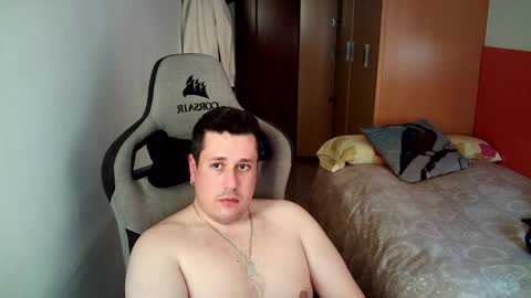 Pollos online show from February 19, 4:36 pm