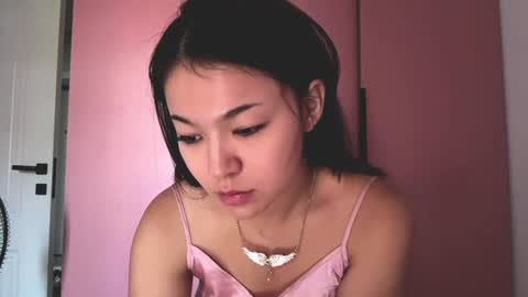 Snapshot of serinafaw chatting on July 26, 7:59 am Mira online show from July 26, 7:59 am