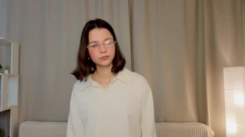 Melissa online show from April 11, 8:13 pm