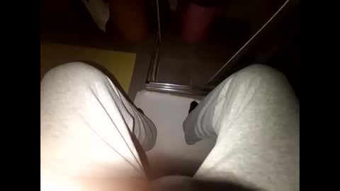 Snapshot of sero98313230 chatting on March 2, 10:05 pm sero98313230 online show from March 2, 10:05 pm