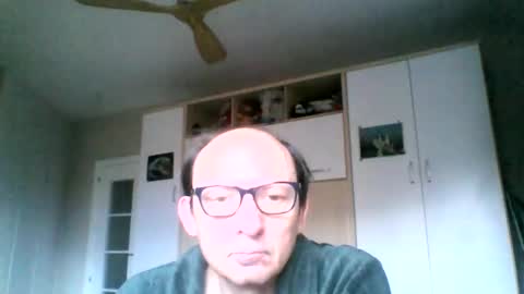 Snapshot of serrano49 chatting on December 19, 4:35 pm serrano49 online show from December 19, 4:35 pm