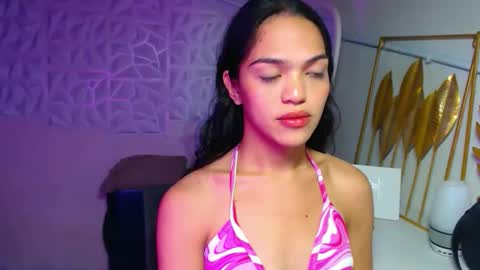 Bella online show from January 8, 5:26 pm