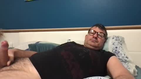 Snapshot of sesamechris92 chatting on February 27, 7:01 am sesamechris92 online show from February 27, 7:01 am