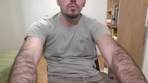 Max online show from December 18, 12:38 am