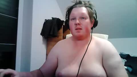 setcuna online show from February 11, 10:37 pm