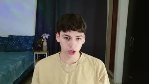 seth_ryder online show from June 4, 4:07 am