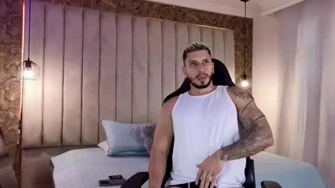 HEY IM SETH online show from January 24, 7:07 pm