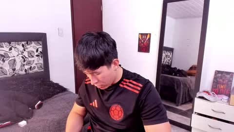 david  online show from February 2, 10:28 pm