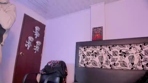 david  online show from November 15, 10:15 pm