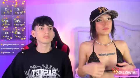 sett_and_gwen online show from December 30, 10:21 am