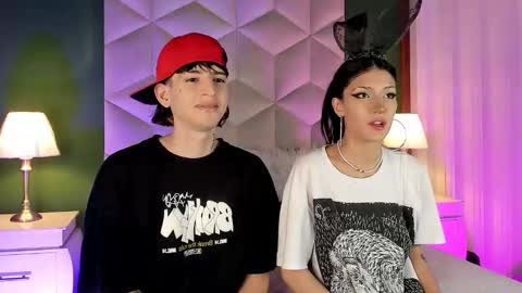 sett_and_gwen online show from January 7, 8:56 am