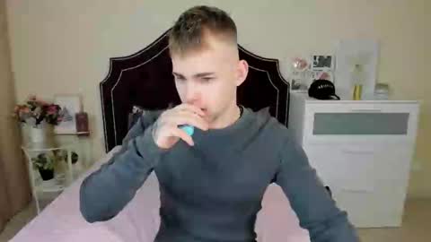 SevanS14 online show from January 30, 9:25 pm