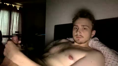 seven20yrs online show from April 29, 10:52 am