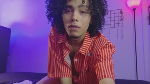 Alexis online show from October 31, 4:24 am