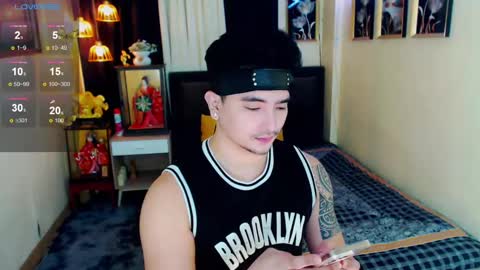 Snapshot of sex_profesor chatting on December 23, 8:22 am AXEL online show from December 23, 8:22 am