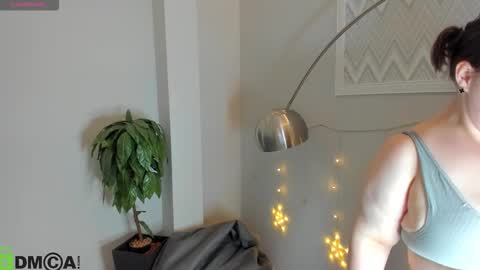 sex_puma online show from December 14, 9:25 am