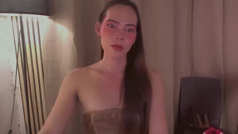 Snapshot of sexbombvenice chatting on June 5, 7:36 am Venice online show from June 5, 7:36 am