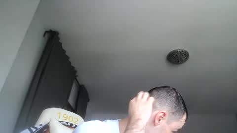 Snapshot of sexbrute chatting on August 2, 1:31 pm sexbrute online show from August 2, 1:31 pm