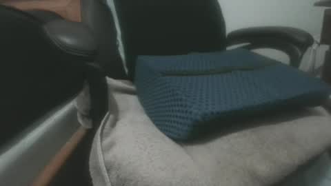 Snapshot of sexfiend4u2 chatting on March 1, 10:34 am sexfiend online show from March 1, 10:34 am