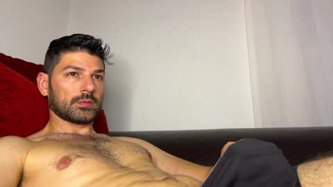 Snapshot of sexfriendch chatting on December 22, 4:06 am Lucenzo  online show from December 22, 4:06 am