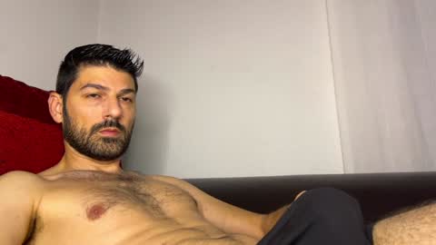 Snapshot of sexfriendch chatting on January 8, 3:51 am Lucenzo  online show from January 8, 3:51 am