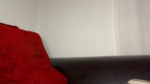 Snapshot of sexfriendch chatting on January 9, 8:24 am Lucenzo  online show from January 9, 8:24 am