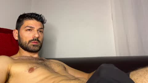 Snapshot of sexfriendch chatting on January 23, 11:47 pm Lucenzo  online show from January 23, 11:47 pm