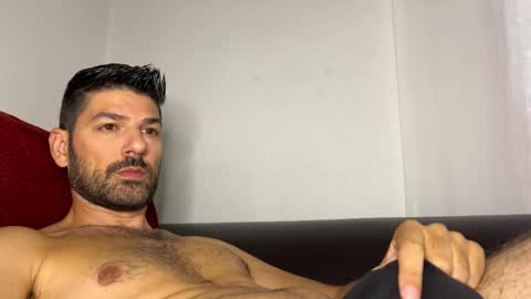 Snapshot of sexfriendch chatting on September 12, 8:14 am Lucenzo  online show from September 12, 8:14 am