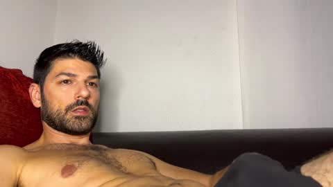 Snapshot of sexfriendch chatting on October 3, 12:29 am Lucenzo  online show from October 3, 12:29 am