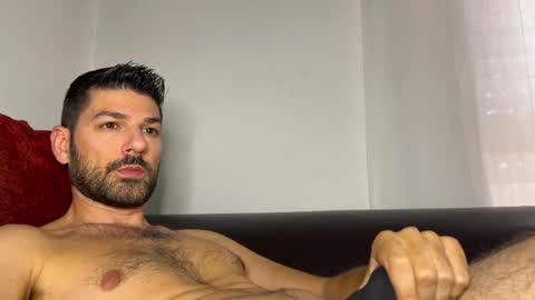 Snapshot of sexfriendch chatting on October 15, 9:20 am Lucenzo  online show from October 15, 9:20 am