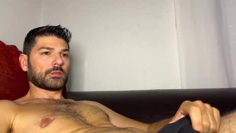 Snapshot of sexfriendch chatting on October 16, 7:20 am Lucenzo  online show from October 16, 7:20 am