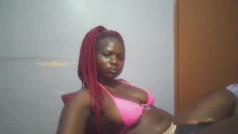 Maggie online show from September 28, 8:25 pm