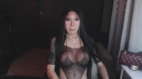 Snapshot of sexiest_asiants chatting on December 15, 7:46 am nicole online show from December 15, 7:46 am