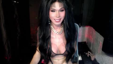 Snapshot of sexiest_asiants chatting on September 15, 9:37 pm nicole online show from September 15, 9:37 pm