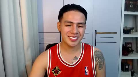 HI I AM JAMESPLEASE LET ME DO SOME HOT SHOWS FOR YOU HERE FOR MY  SCHOOL AND FOR MY FAMILY online show from May 11, 1:44 am