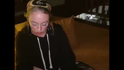 Trixy Rose online show from February 11, 2:49 am