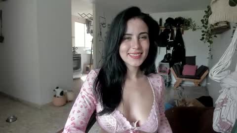         online show from March 31, 7:36 pm