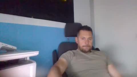 Snapshot of sexoatope79 chatting on April 25, 7:11 am sexoatope79 online show from April 25, 7:11 am