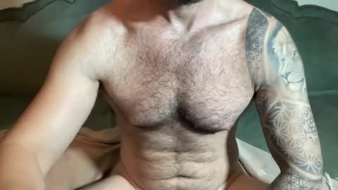Snapshot of sexologistbull chatting on June 12, 6:07 pm SexologistBull online show from June 12, 6:07 pm