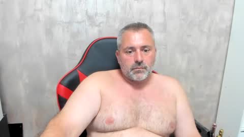 Snapshot of sexone25 chatting on July 25, 7:33 pm sexone25 online show from July 25, 7:33 pm