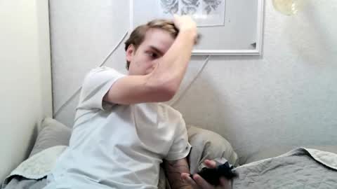 Jennis and OliverPvt is open online show from April 27, 7:01 pm