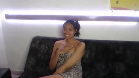 Snapshot of sexquarantine_2020 chatting on December 30, 11:49 pm KhidaMilo online show from December 30, 11:49 pm