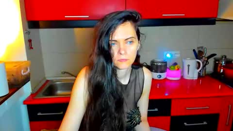 sexqueen1111 online show from December 14, 7:18 pm