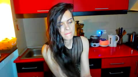 sexqueen1111 online show from February 4, 12:16 am