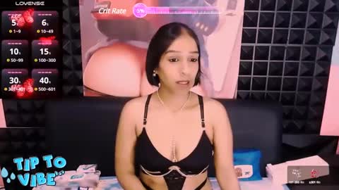 claudelle online show from January 3, 5:10 pm