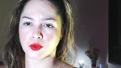 Snapshot of sexwwoman chatting on February 27, 2:21 am CHIARA   online show from February 27, 2:21 am