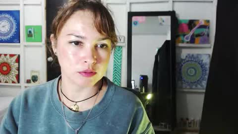 Snapshot of sexwwoman chatting on October 27, 7:40 pm CHIARA   online show from October 27, 7:40 pm