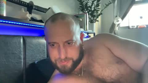 Snapshot of sexxfreak21 chatting on December 7, 1:07 pm sexxfreak21 online show from December 7, 1:07 pm